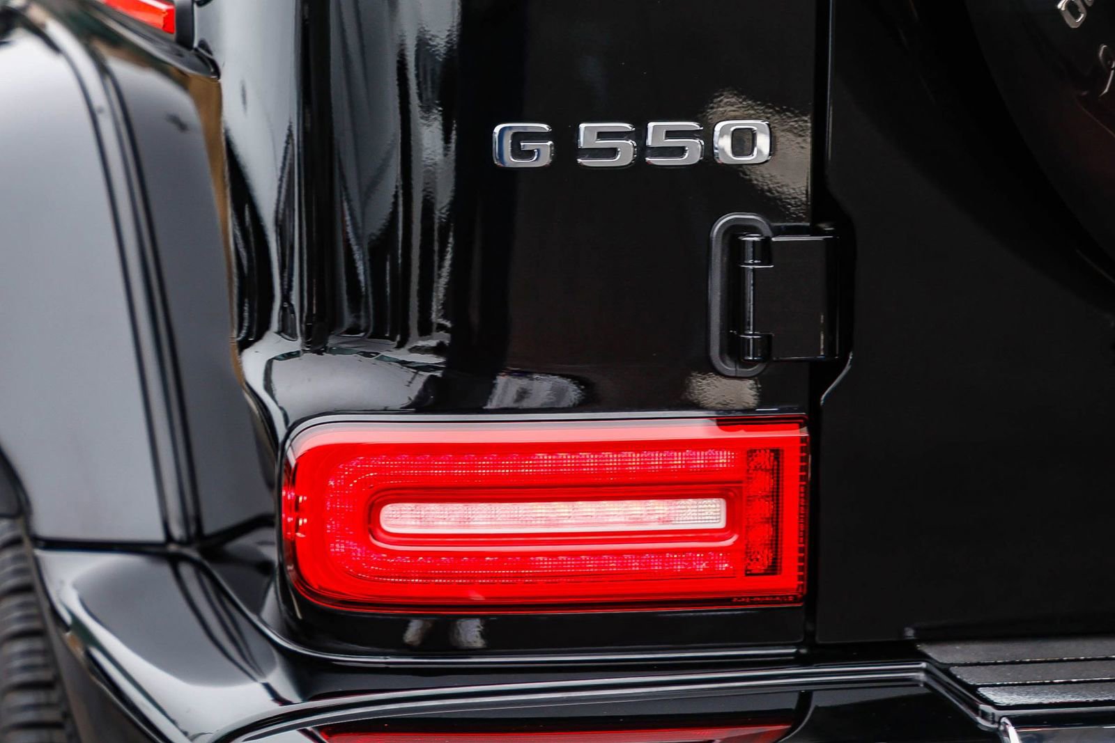 Used 2023 Mercedes-Benz G 550 G 550 image 8