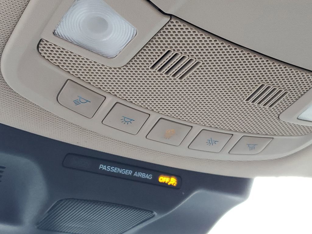 Used 2023 Ford Expedition Max XLT image 25