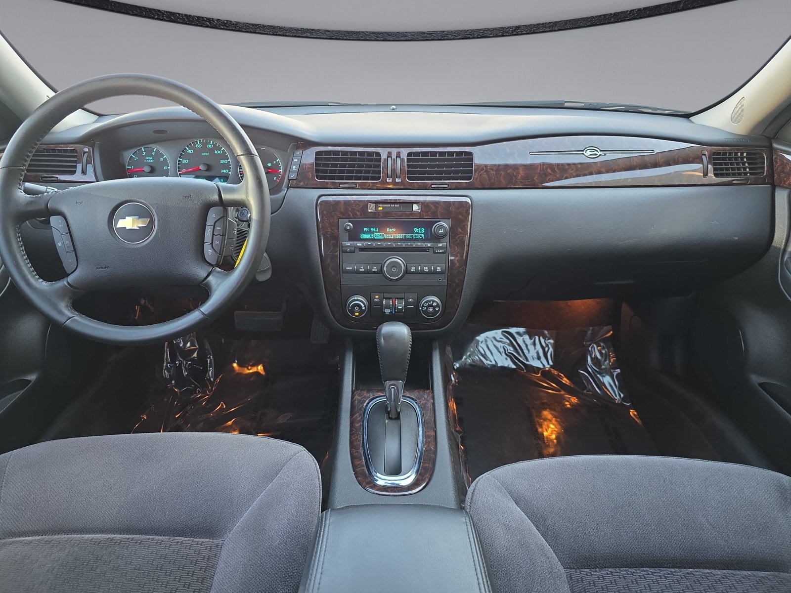 Used 2012 Chevrolet Impala LT FWD image 21