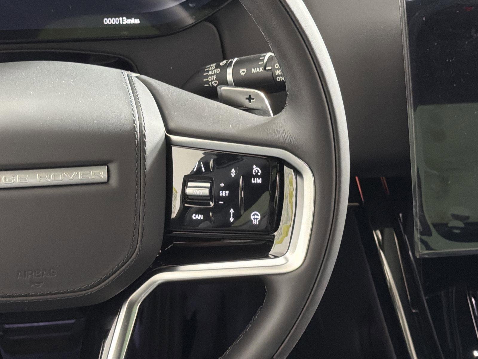 New 2026 Land Rover Range Rover Sport SE image 13