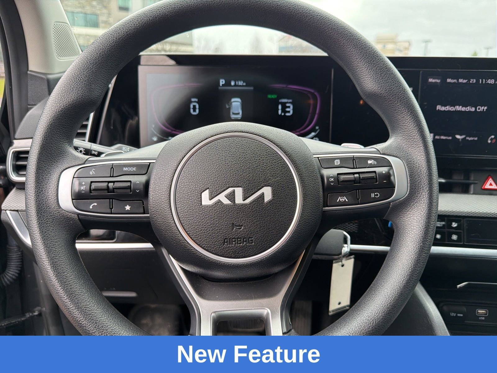 Used 2024 Kia Sportage LX image 12