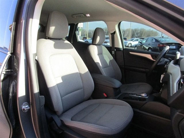 Used 2021 Ford Escape S image 18