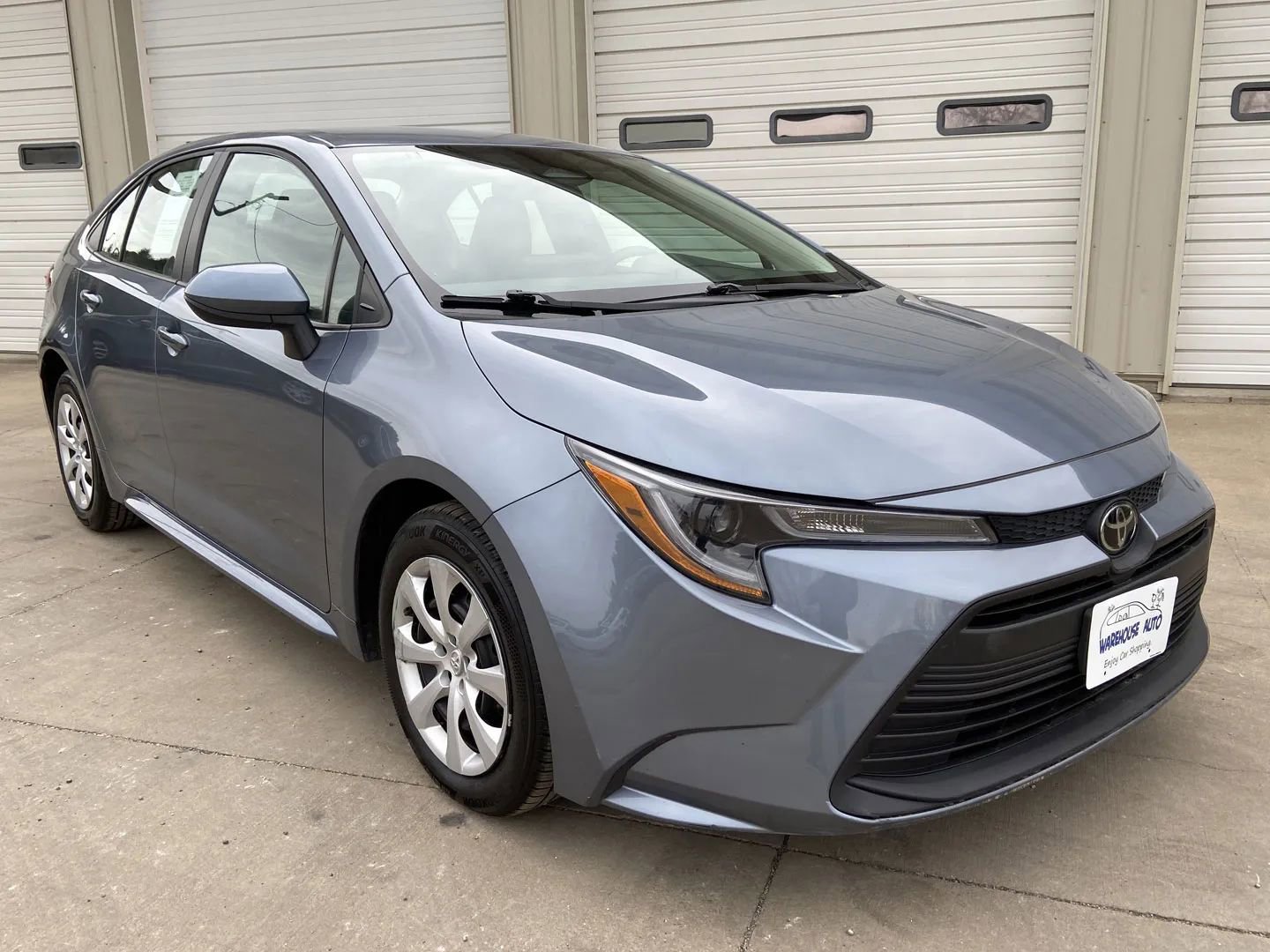 Used 2024 Toyota Corolla LE image 1