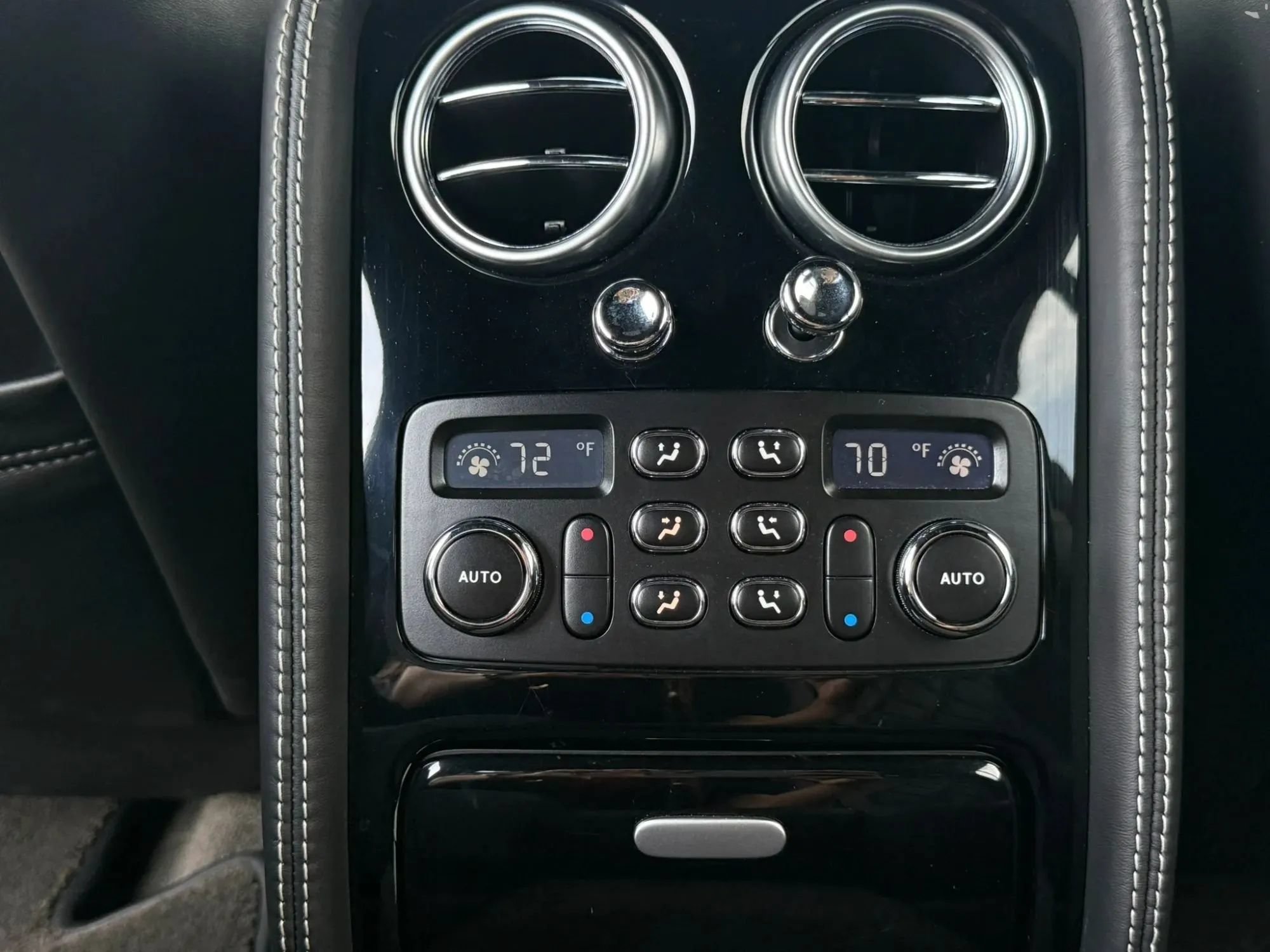 Used 2013 Bentley Flying Spur Flying Spur Speed AWD/4WD image 38