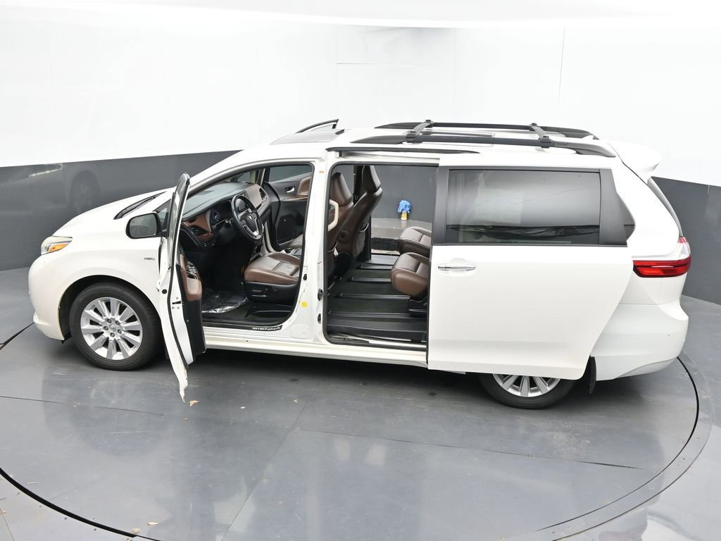 Used 2016 Toyota Sienna Limited Premium AWD/4WD image 69