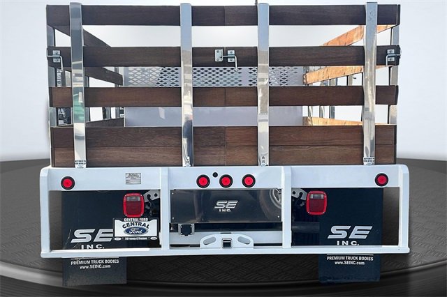 Used 2024 Ford F450 XL w/ XL Chrome Package image 4