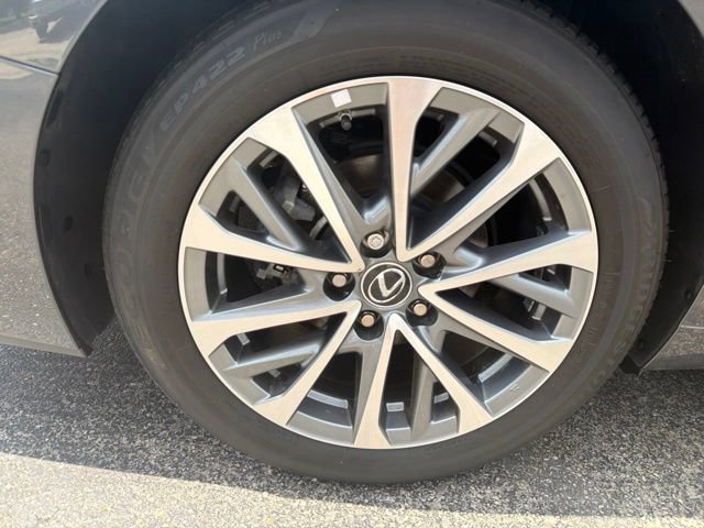 Certified 2025 Lexus ES 350 w/ Accessory Package (Z2) FWD image 39