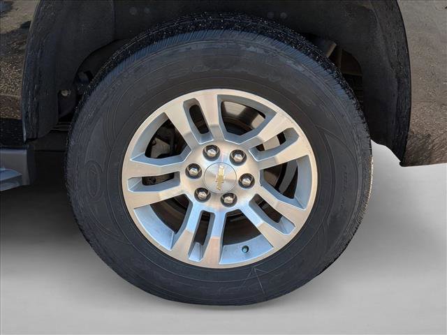 Used 2017 Chevrolet Tahoe LS image 3