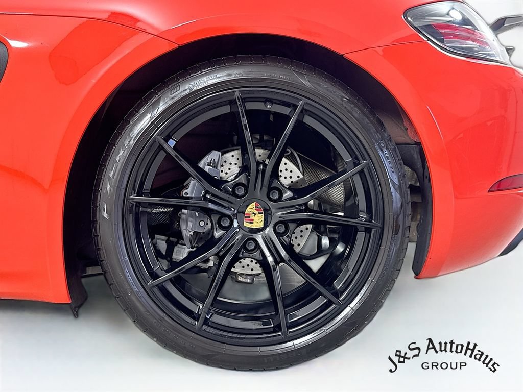 Used 2022 Porsche 718 Cayman RWD image 38
