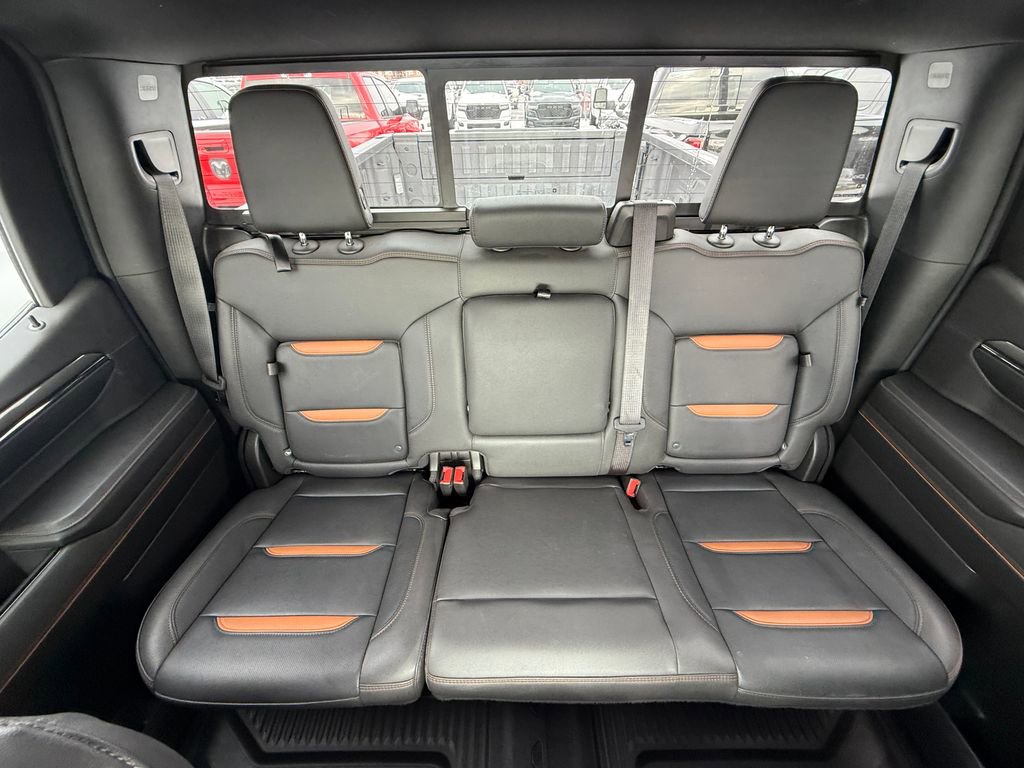 Used 2022 GMC Sierra 1500 AT4 w/ AT4 Preferred Package image 14