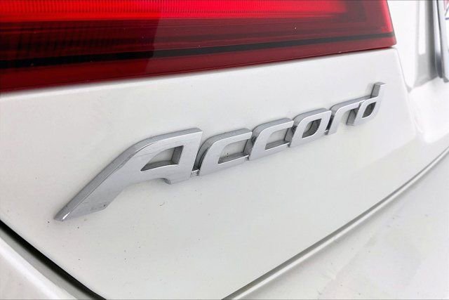 Used 2016 Honda Accord Sport image 32