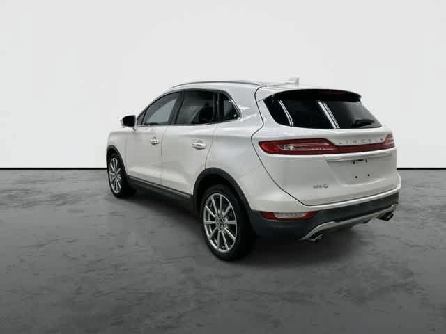 Used 2019 Lincoln MKC Reserve w/ MKC Climate Package FWD image 2