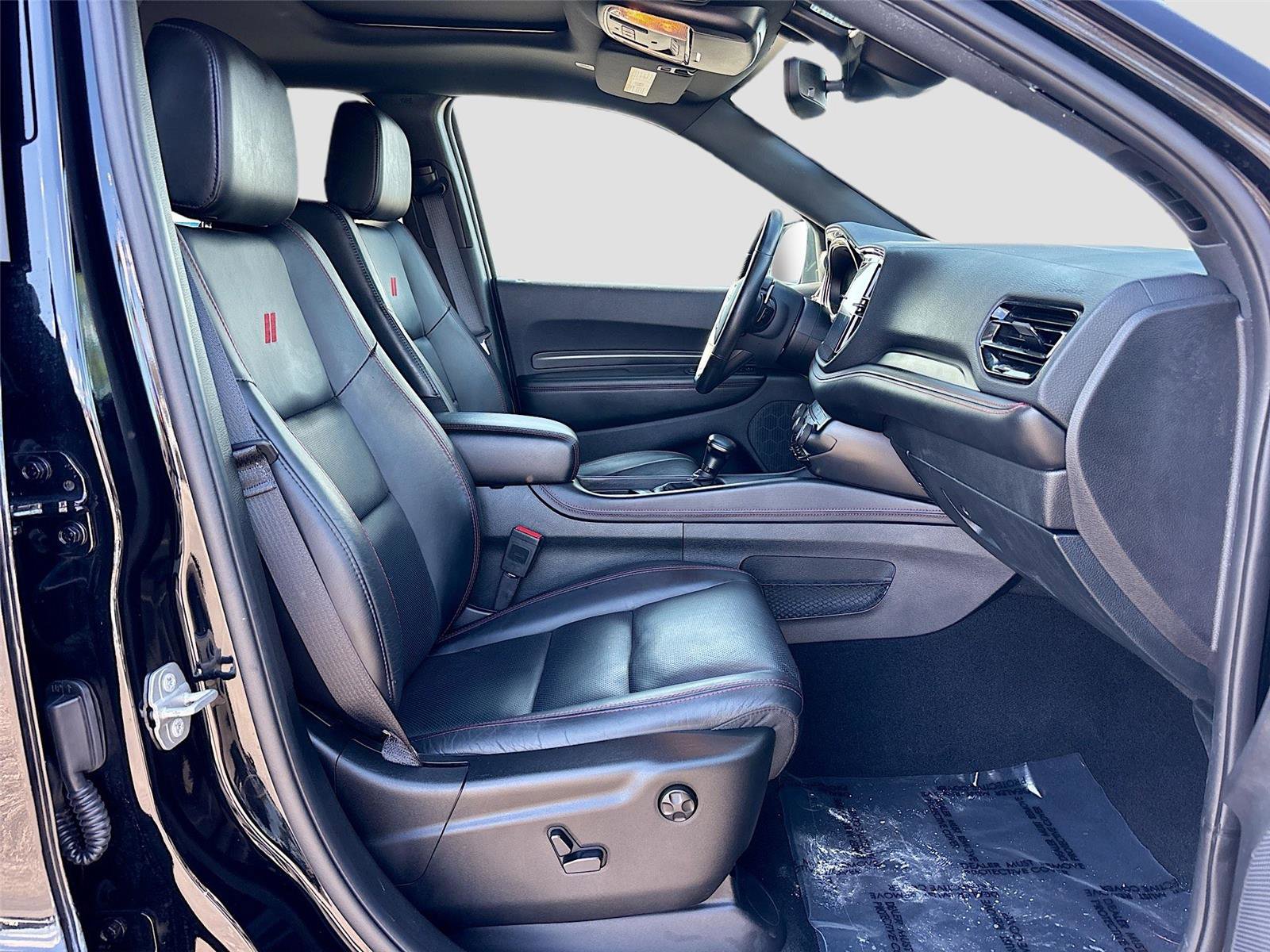 Used 2025 Dodge Durango GT AWD/4WD image 35