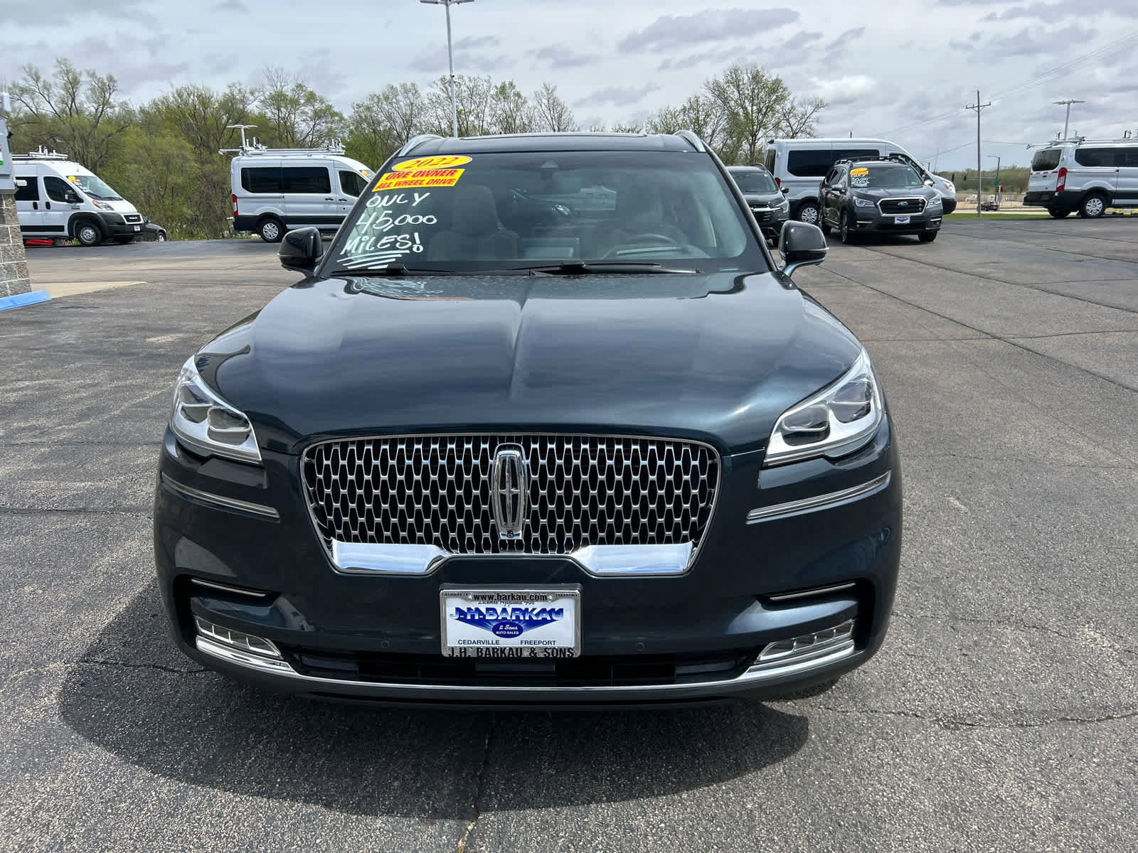 Used 2022 Lincoln Aviator Reserve w/ Equipment Group 201A AWD/4WD image 2
