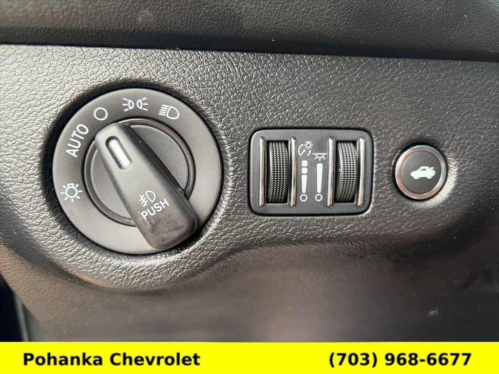Used 2023 Dodge Challenger GT w/ Plus Package RWD image 17