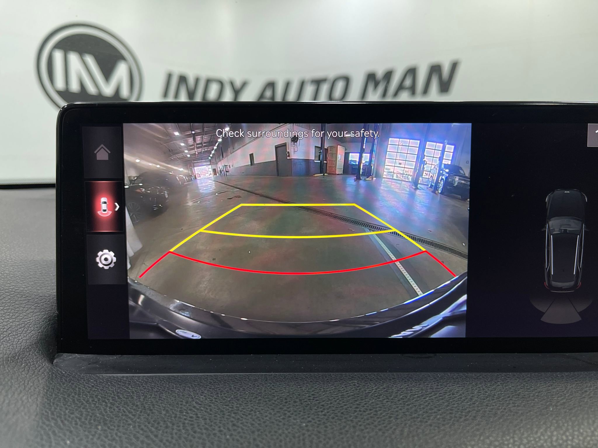 Used 2022 Genesis GV70 2.5T w/ Select Package image 11