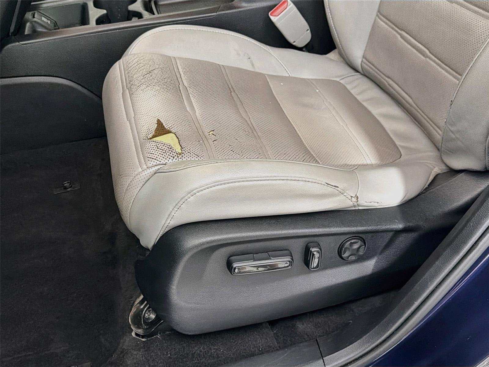 Used 2017 Honda CR-V Touring image 21