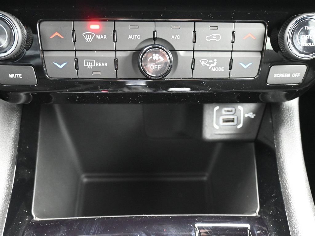 New 2026 Jeep Compass Limited image 25