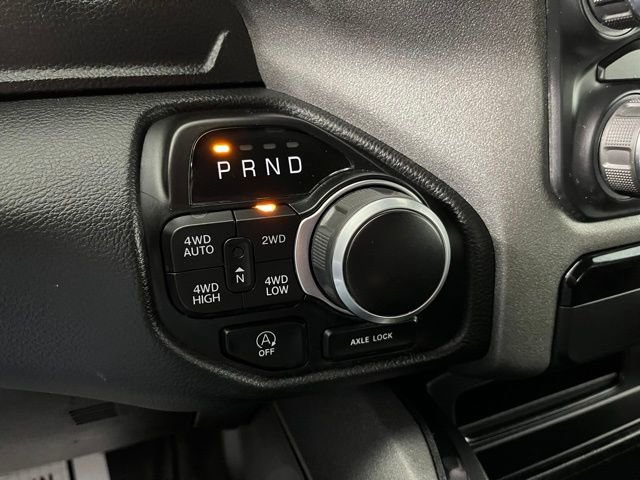 Used 2023 RAM 1500 Big Horn AWD/4WD image 30