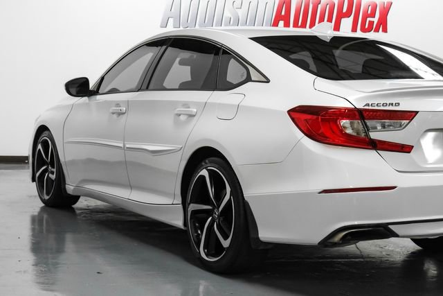 Used 2019 Honda Accord Sport image 11