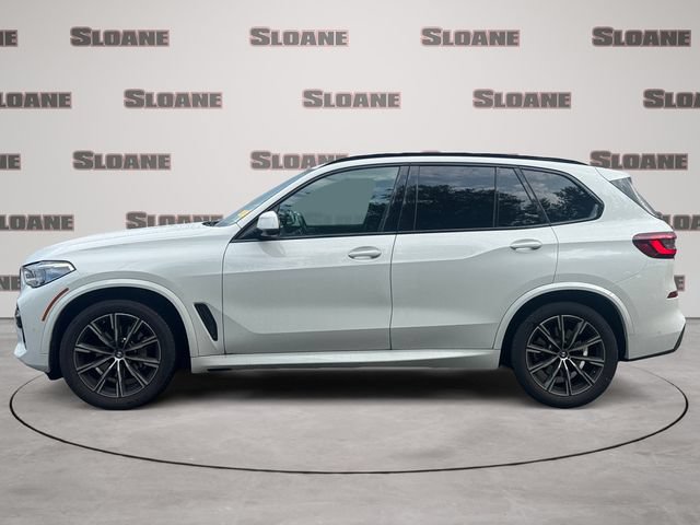 Used 2022 BMW X5 xDrive40i w/ M Sport Package AWD/4WD image 2