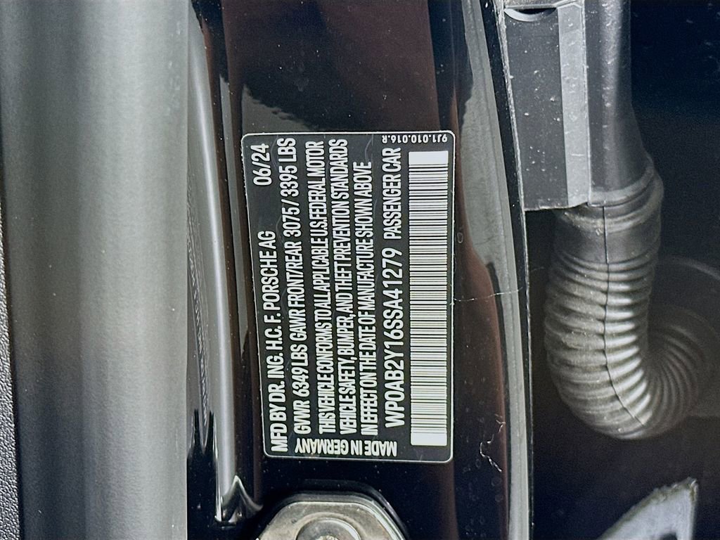 New 2025 Porsche Taycan 4S image 36