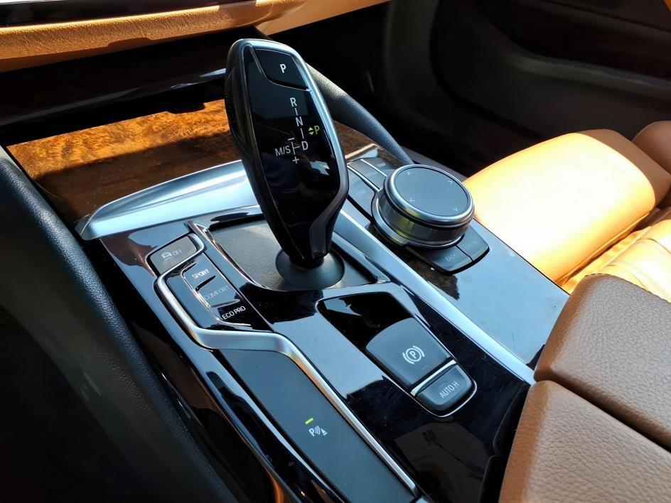 Used 2019 BMW 540i xDrive w/ Executive Package AWD/4WD image 24