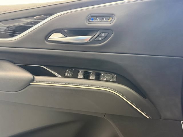 Used 2023 Cadillac Escalade Sport AWD/4WD image 25