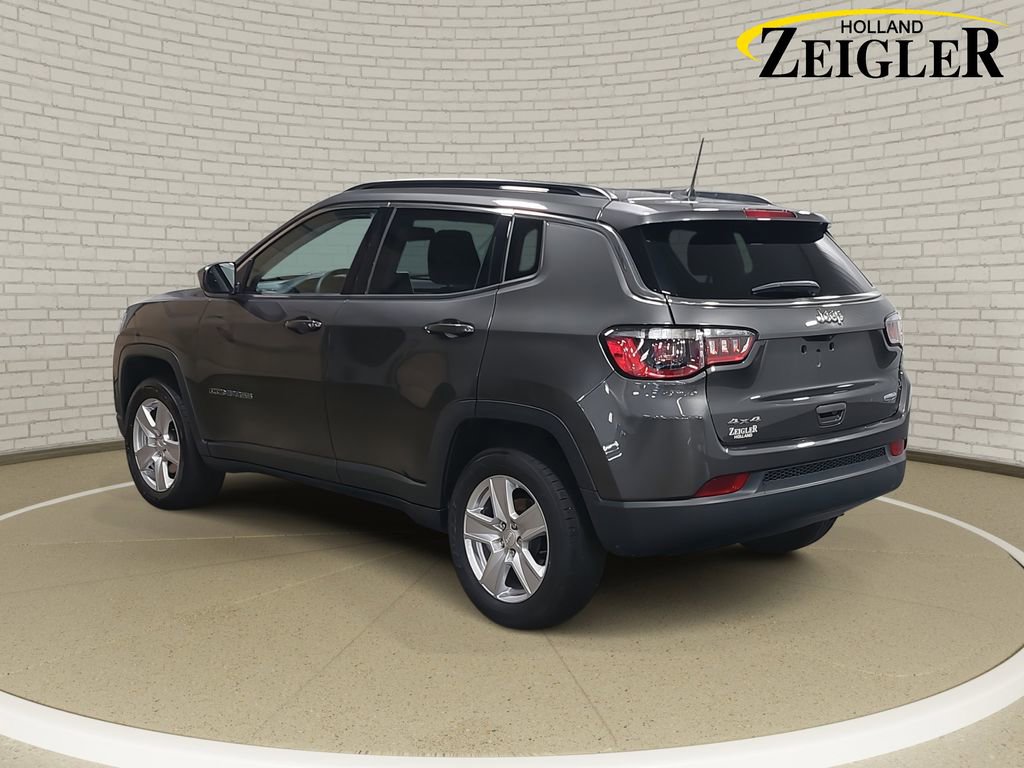 Used 2022 Jeep Compass Latitude image 7