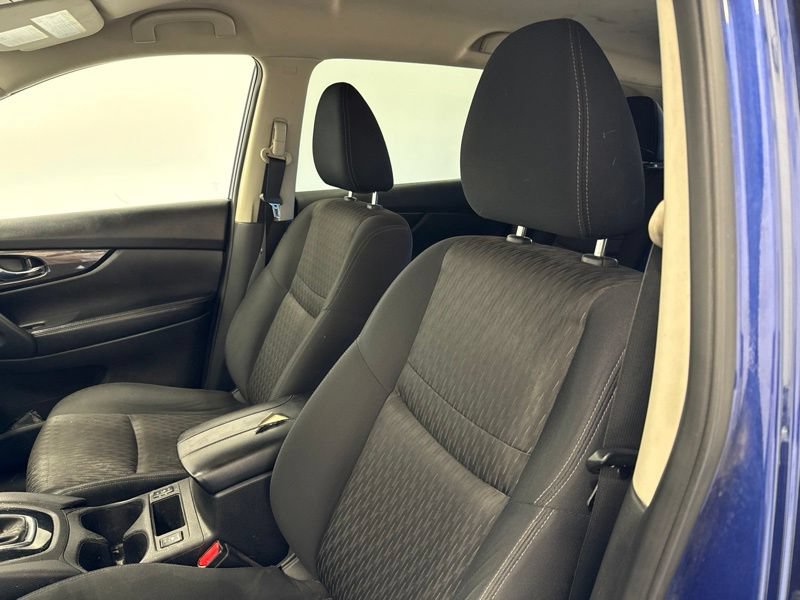 Used 2019 Nissan Rogue S w/ Special Edition Package AWD/4WD image 17