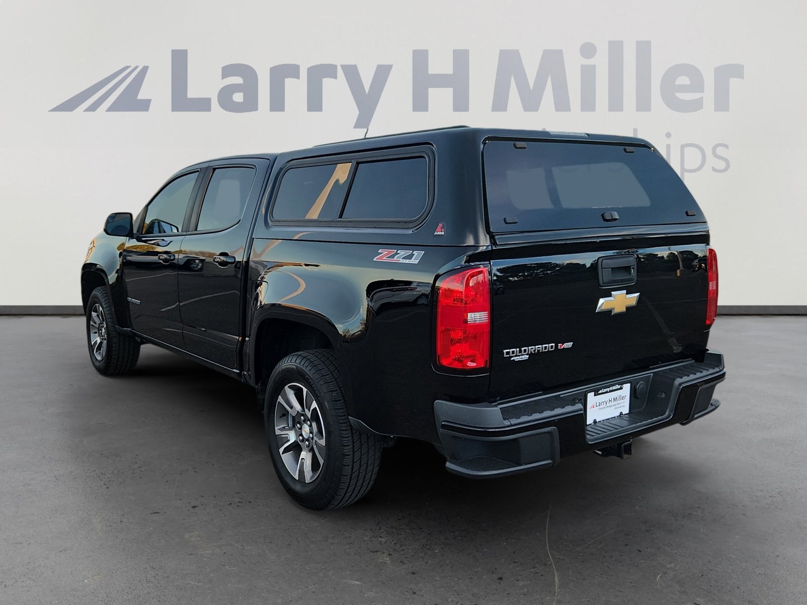 Used 2017 Chevrolet Colorado Z71 image 4