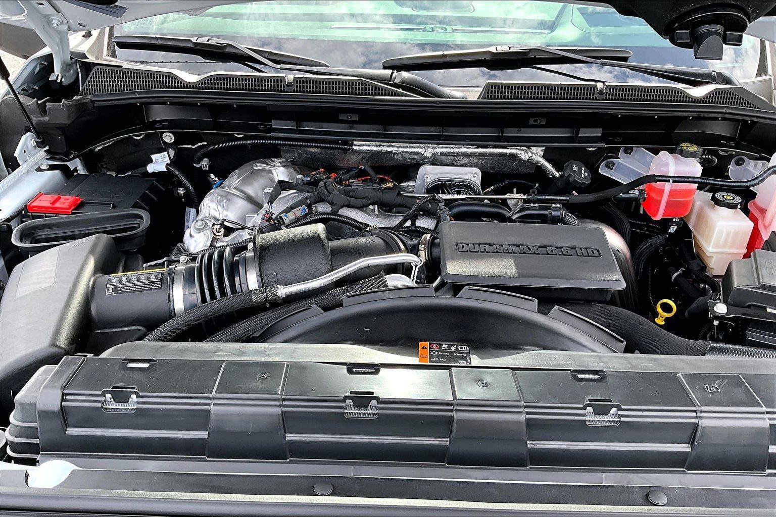 New 2026 GMC Sierra 2500 Denali Ultimate AWD/4WD image 14
