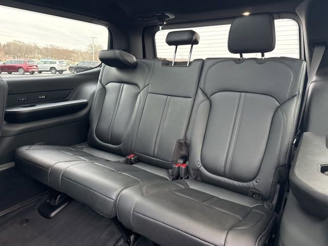 New 2026 Jeep Grand Wagoneer Limited image 14