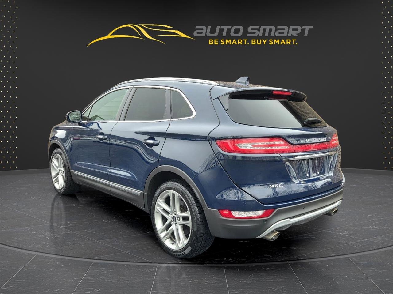 Used 2019 Lincoln MKC Reserve w/ MKC Climate Package image 4