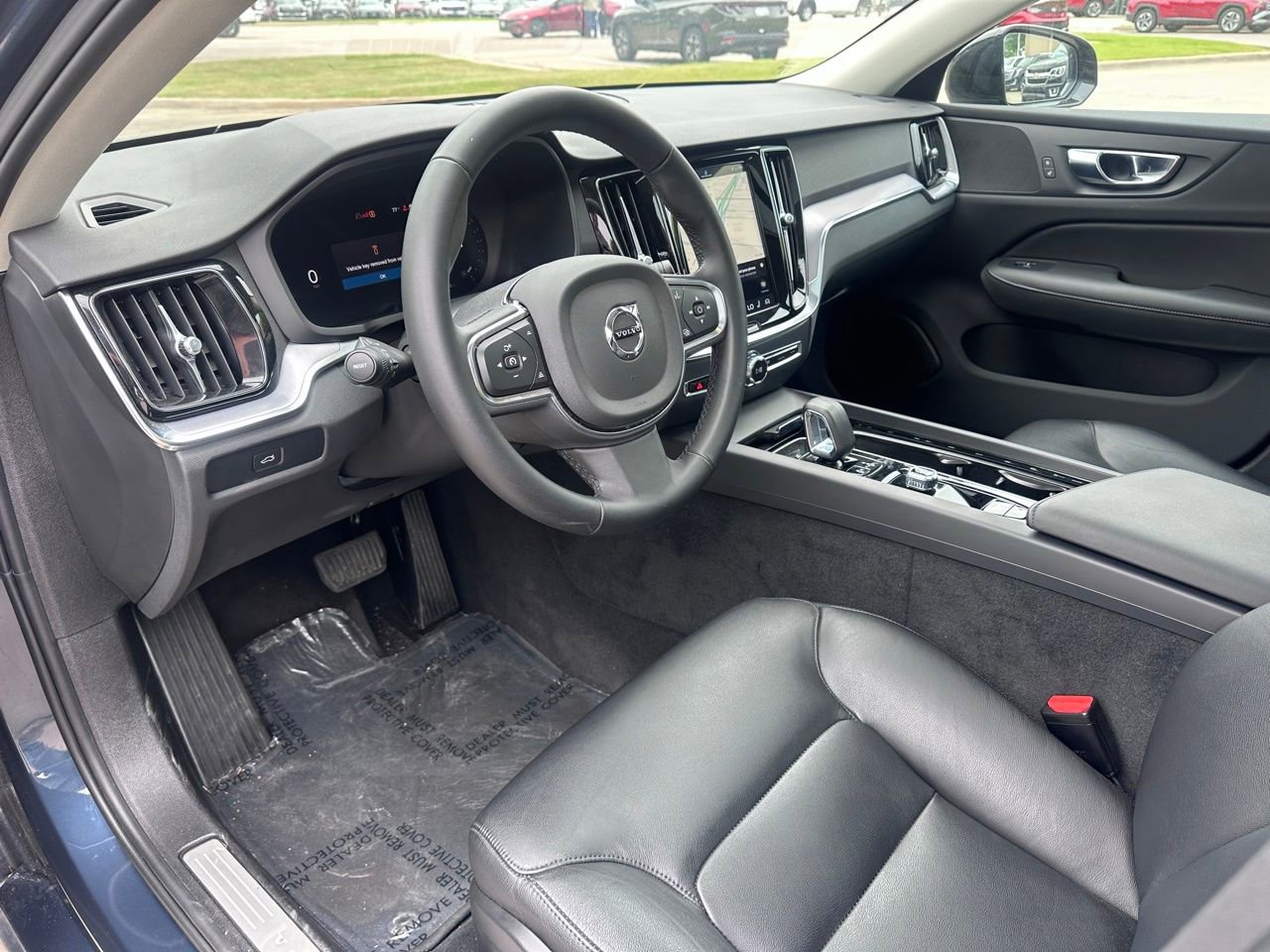 Used 2025 Volvo S60 B5 Core FWD image 22