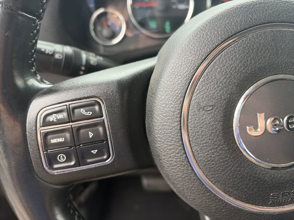 Used 2013 Jeep Wrangler Sport AWD/4WD image 19