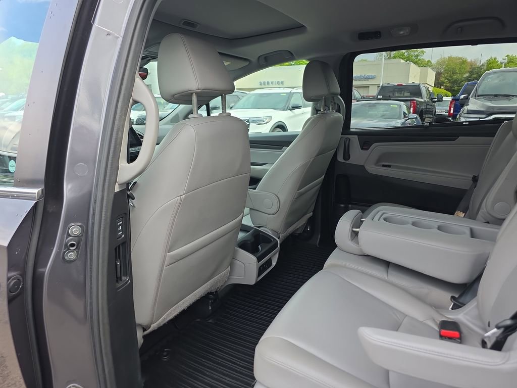 Used 2018 Honda Odyssey EX-L image 16