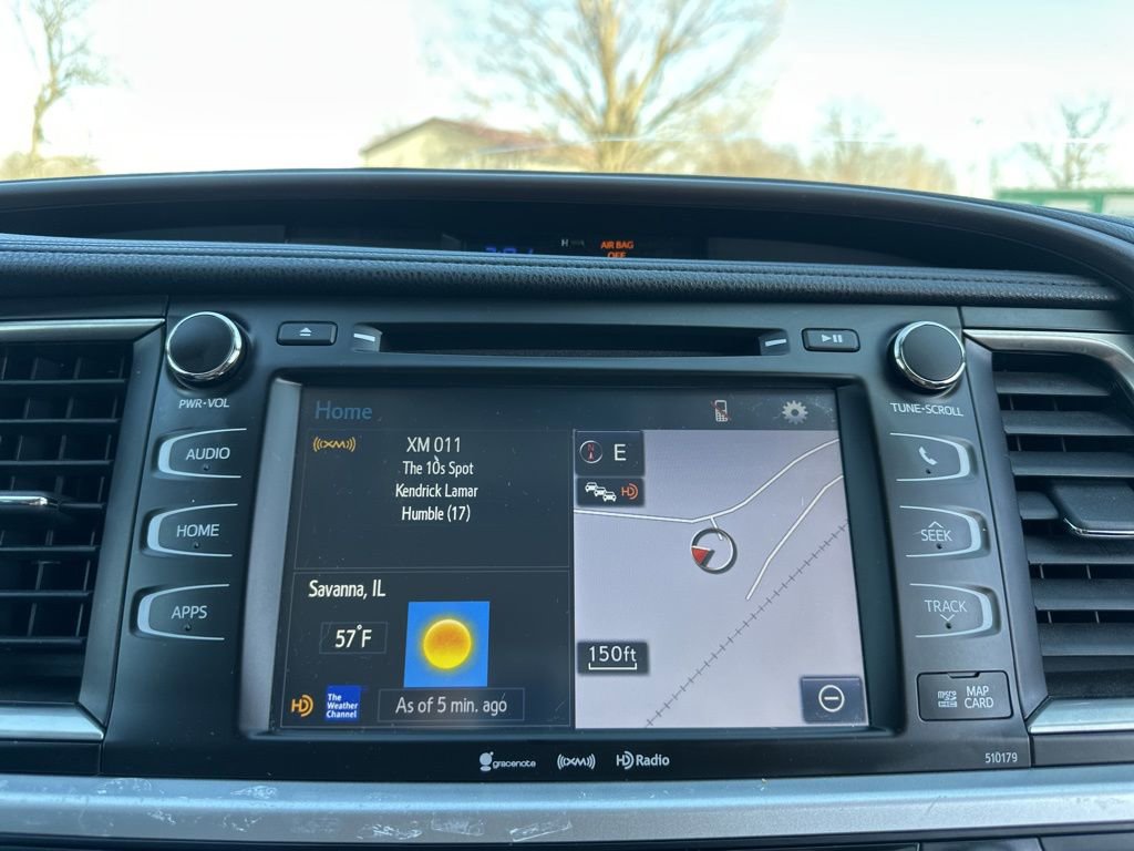 Used 2017 Toyota Highlander XLE image 9