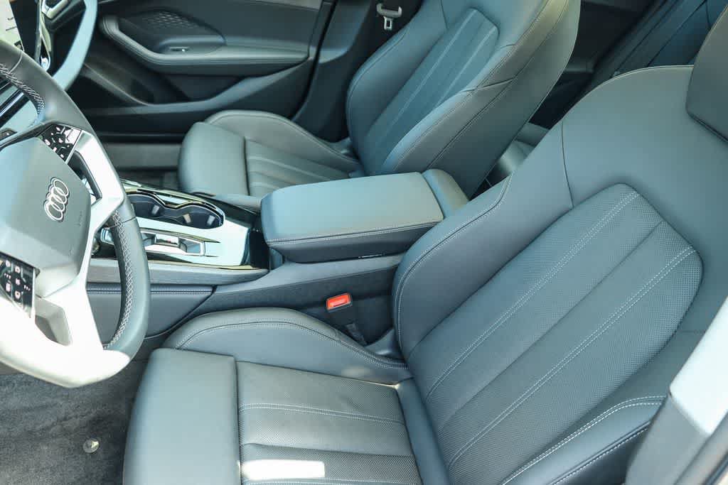 Used 2025 Audi A5 2.0T Premium Plus w/ Premium Plus AWD/4WD image 16