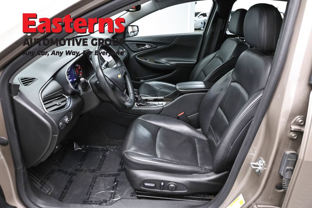 Used 2024 Chevrolet Malibu LT FWD image 14