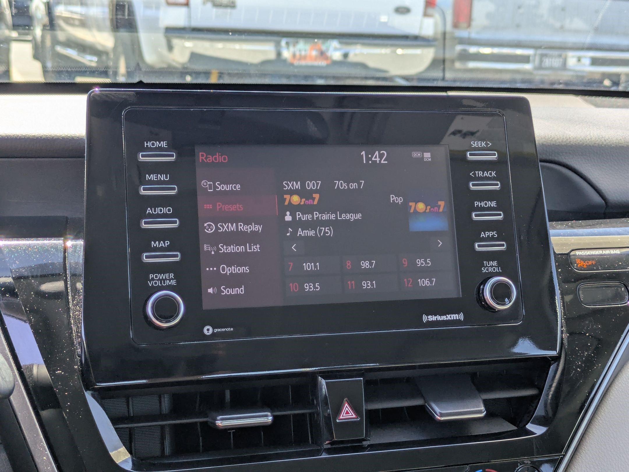 Used 2023 Toyota Camry SE FWD image 21