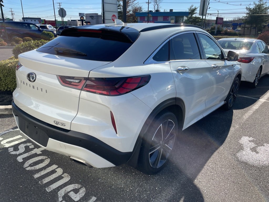 New 2023 INFINITI QX55 Luxe w/ Cargo Package