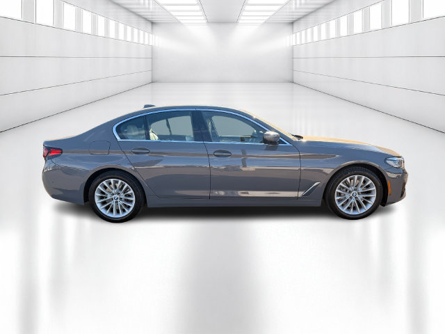 Used 2021 BMW 540i xDrive w/ Premium Package AWD/4WD image 4