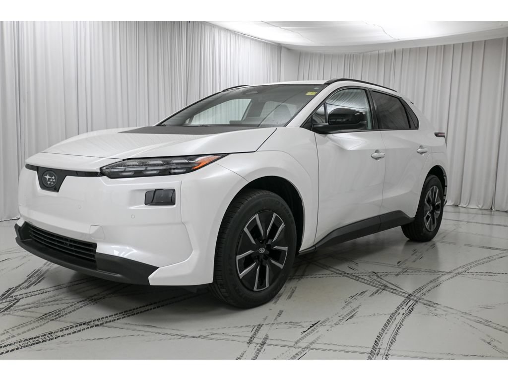 New 2026 Subaru Solterra AWD/4WD image 4