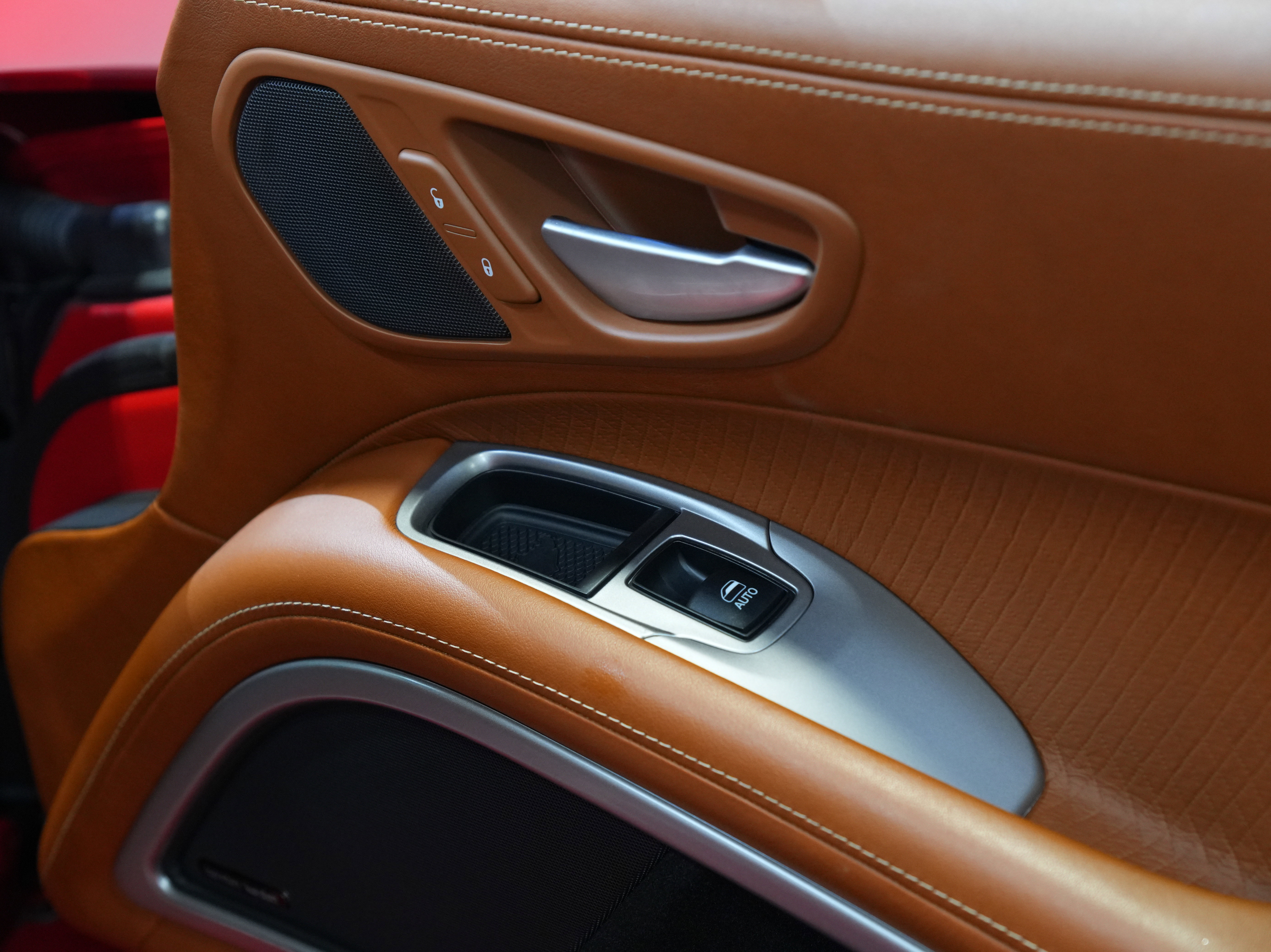 Used 2013 SRT Viper GTS w/ GTS Laguna Interior Pkg image 27