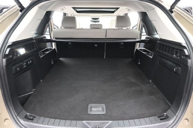 Certified 2025 MAZDA CX-70 Plug-In Hybrid w/ Premium Pkg AWD/4WD image 26