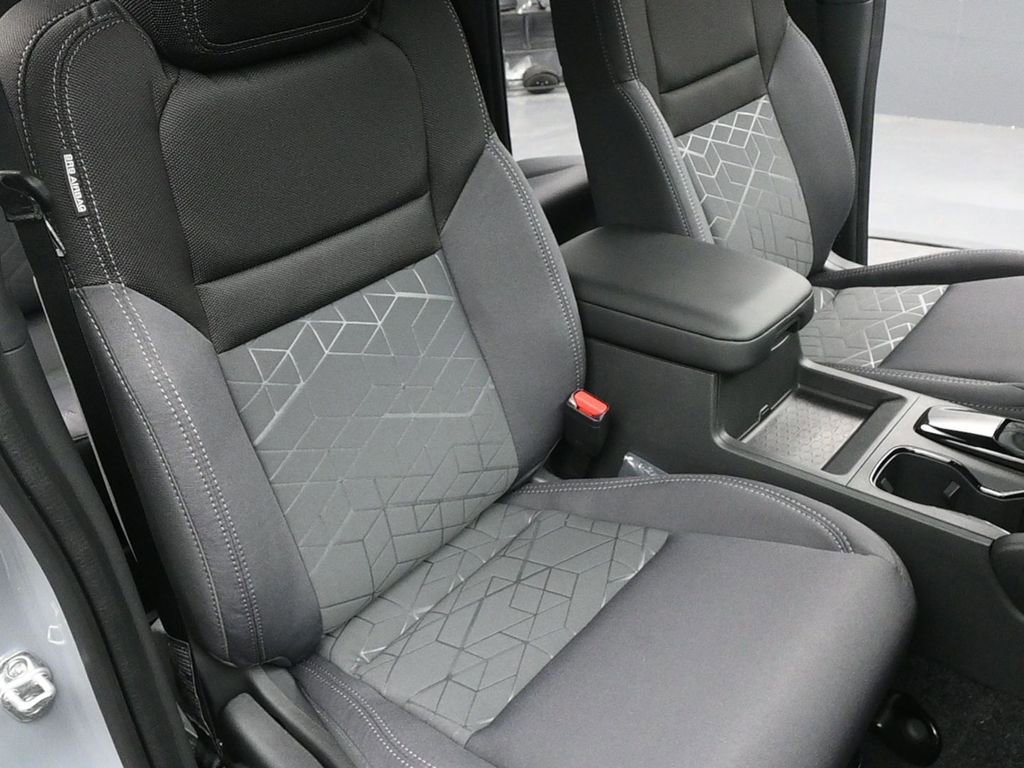 New 2026 Nissan Frontier SV image 25