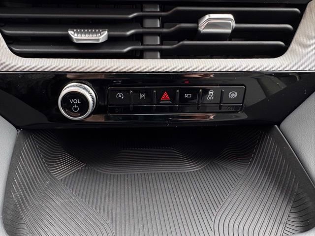 New 2026 Ford Explorer Active w/ Active Comfort Package AWD/4WD image 15