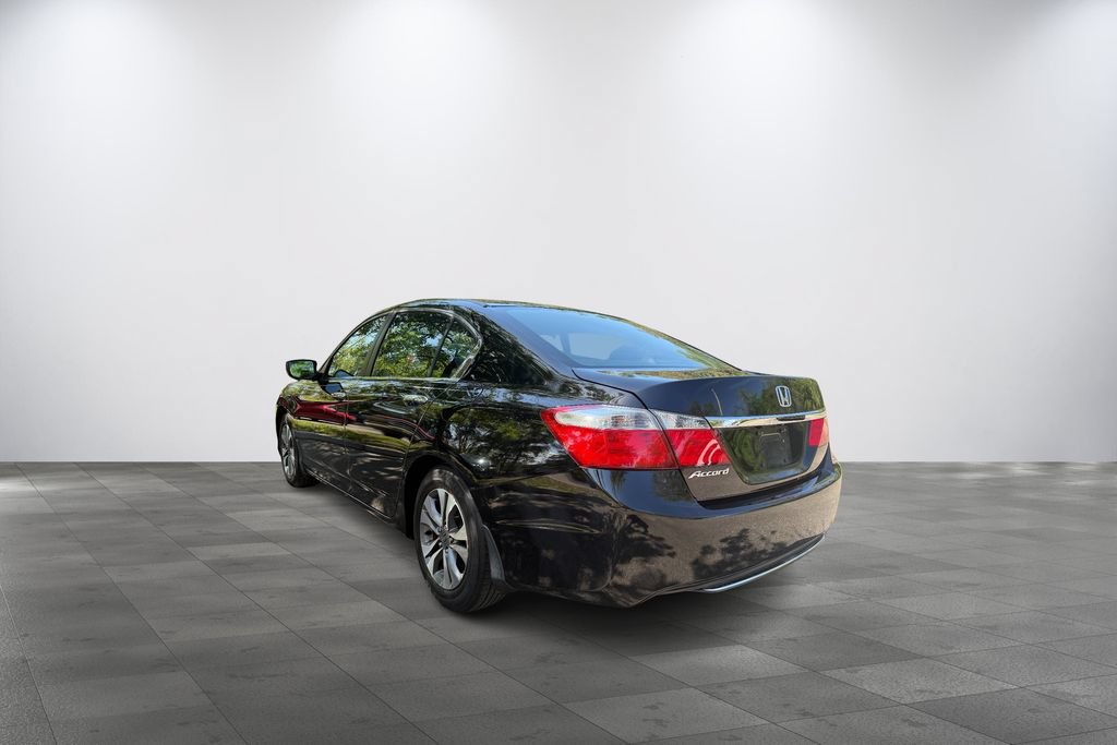 Used 2013 Honda Accord LX image 4