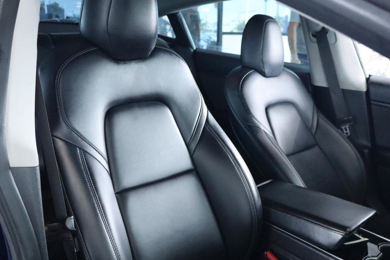 Used 2018 Tesla Model 3 Mid Range RWD image 37